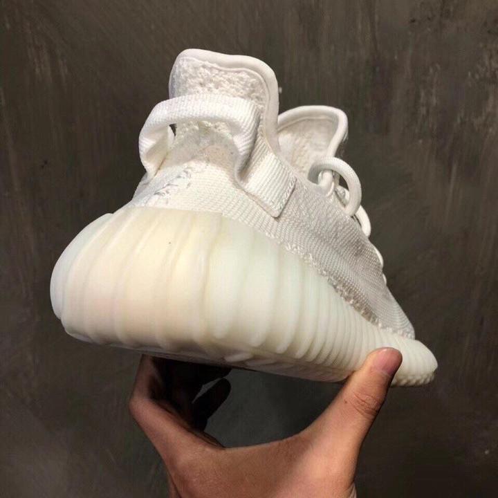 ADIDAS - YEEZY 350